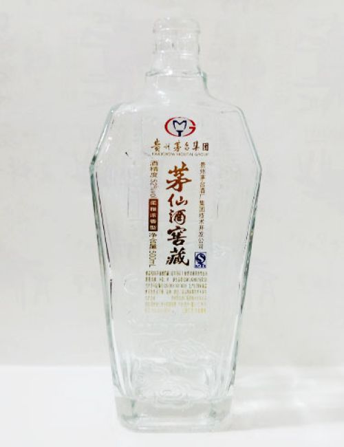 茅仙酒窖藏方瓶
