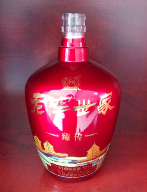 老窖世家臻传酒瓶