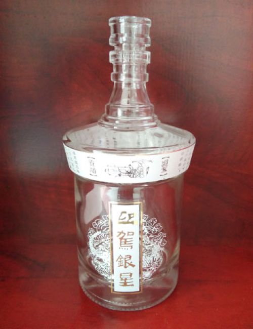 迎驾银星酒瓶