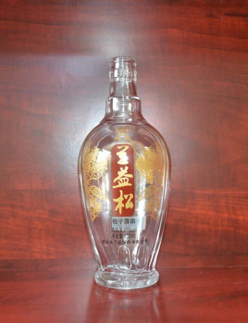 兰益松酒瓶