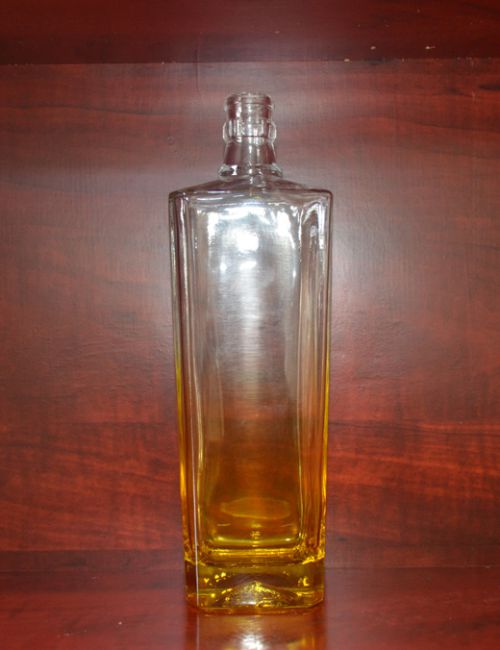 白玻璃酒瓶定制