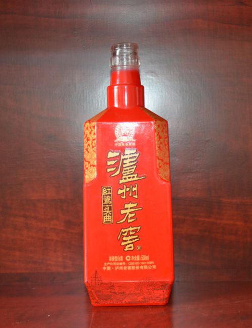 泸州老窖红瓷头曲喷釉酒瓶