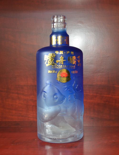 泸舟娇子喷釉酒瓶